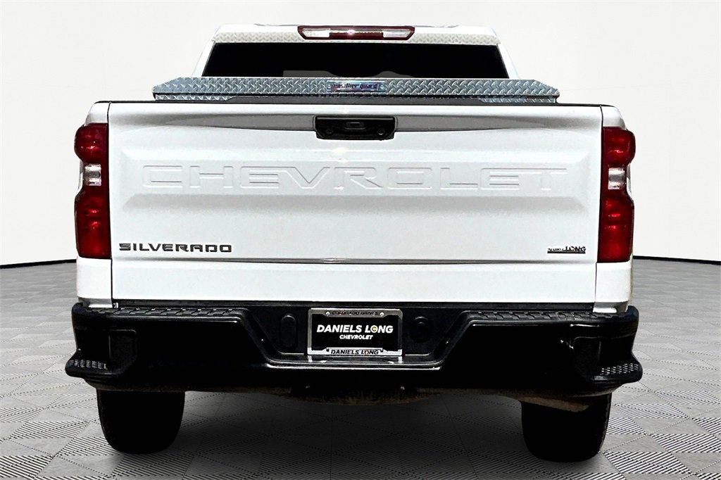 2024 Chevrolet Silverado 1500 photo 4