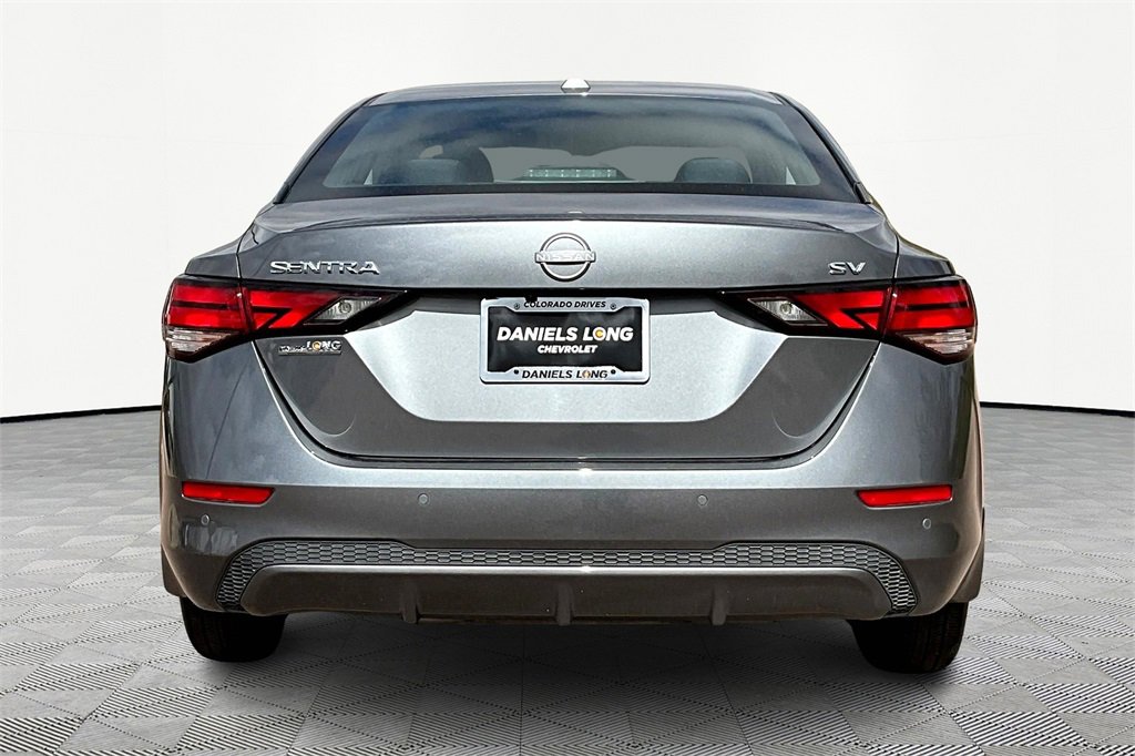 2024 Nissan Sentra SV photo 4