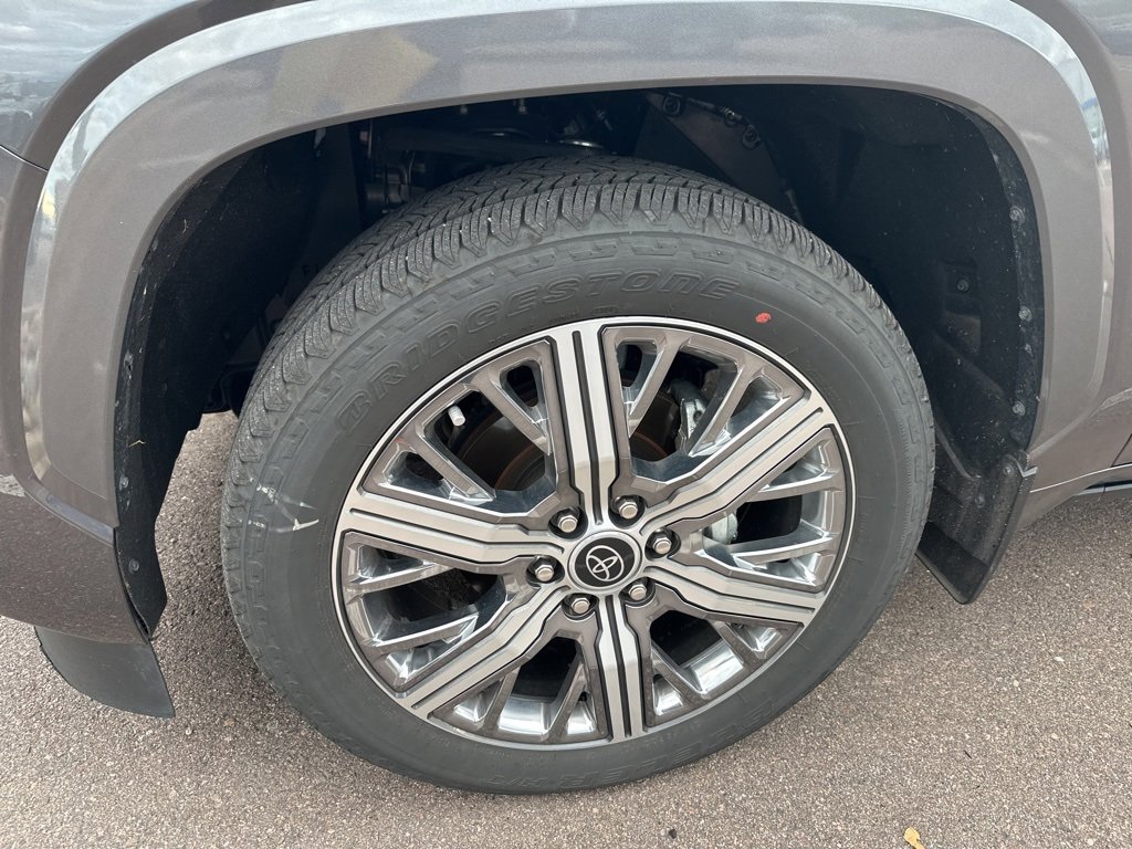 2024 Toyota Sequoia Capstone photo 2