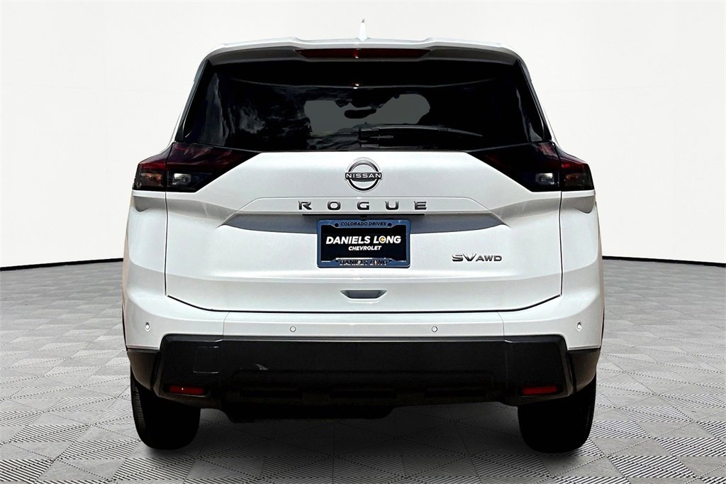 2024 Nissan Rogue SV AWD photo 4