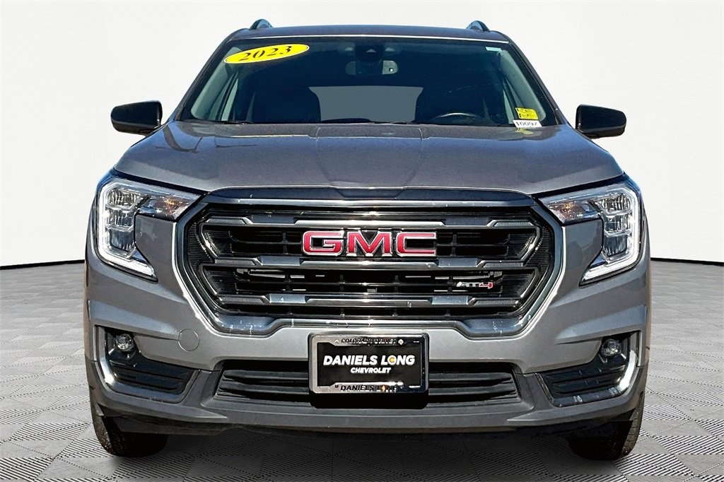 Used 2023 GMC Terrain AT4 SUV