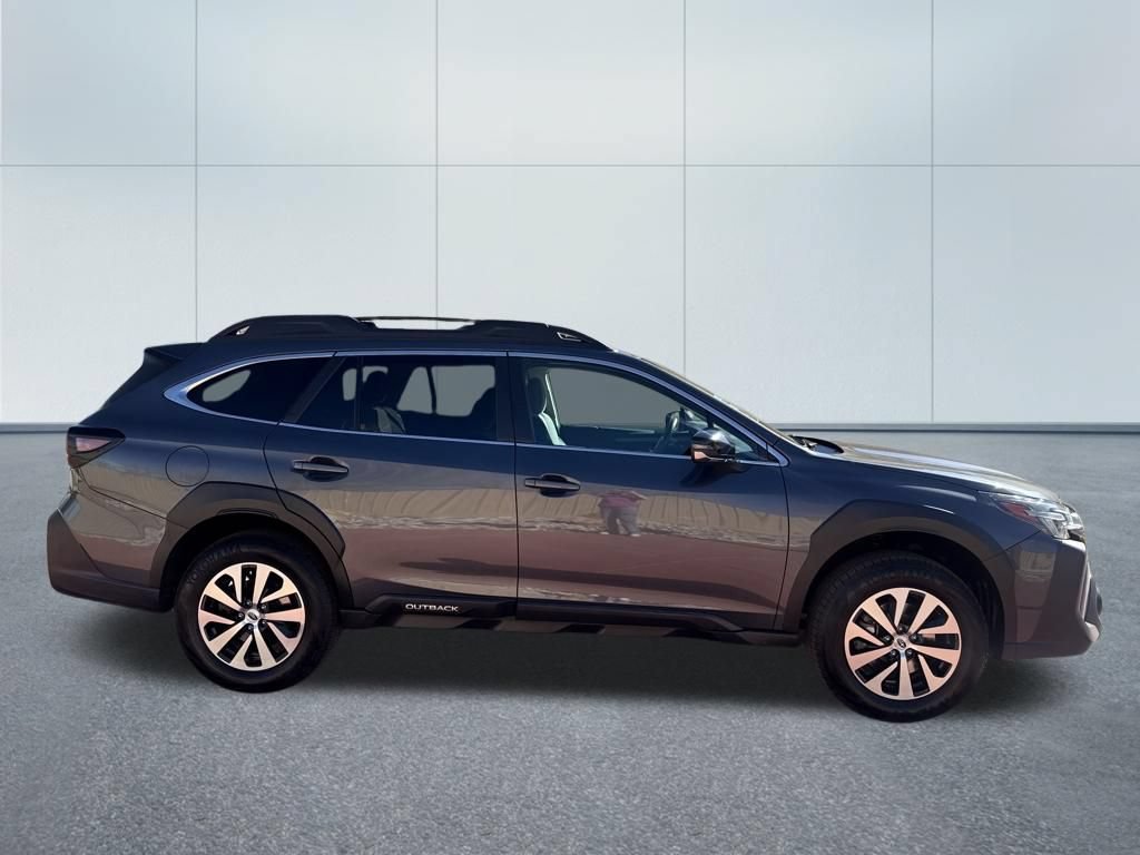 2023 Subaru Outback Premium - Photo 7