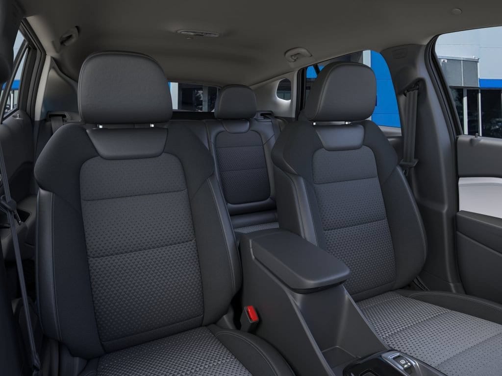 2026 Chevrolet Trax LT - Photo 16
