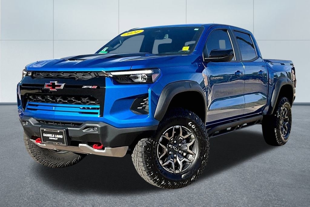2024 Chevrolet Colorado ZR2's photo