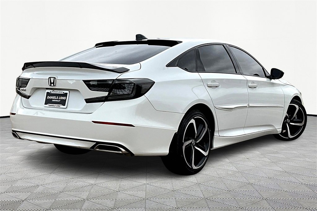 2022 Honda Accord Sport photo 2