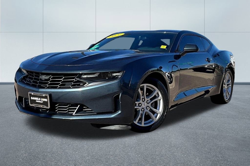 2021 Chevrolet Camaro 1LS's photo