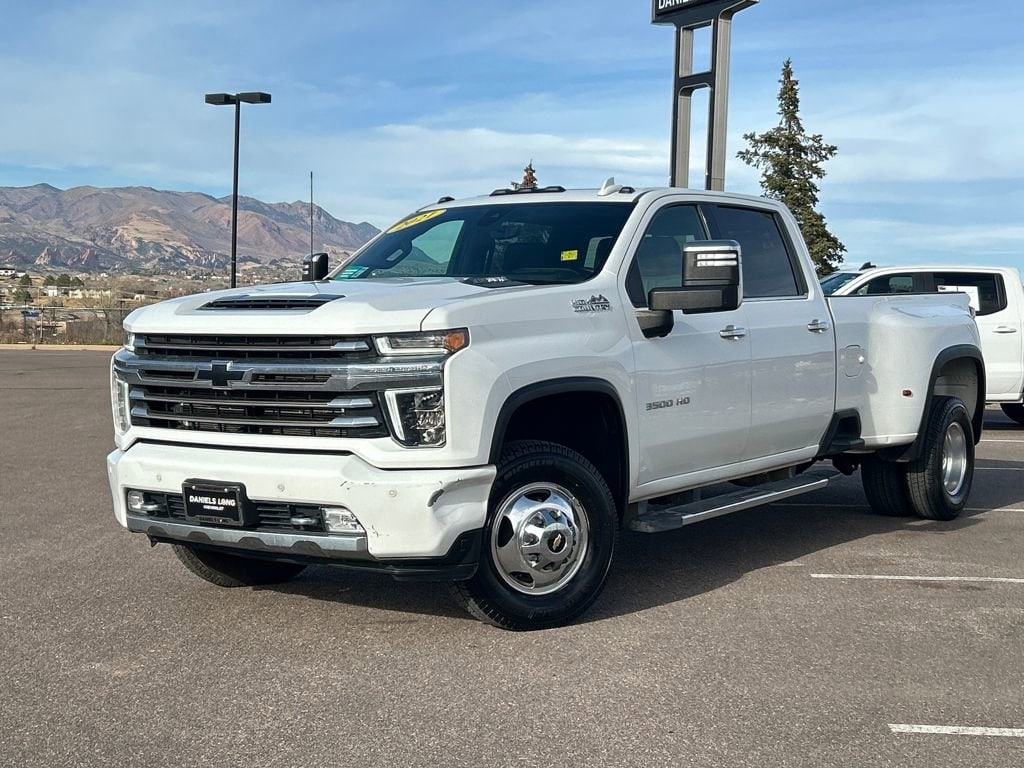 2021 Chevrolet Silverado 3500HD High Country's photo