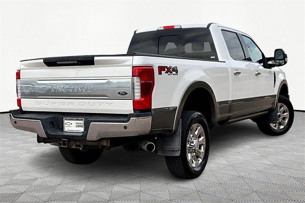 2018 Ford F-250 King Ranch photo 2