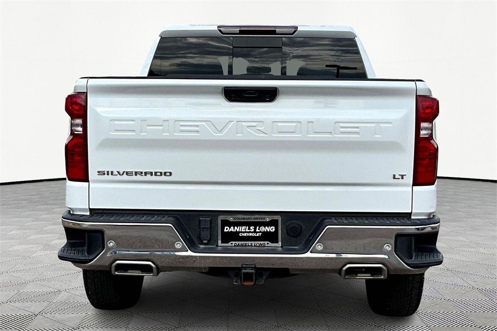 2024 Chevrolet Silverado 1500 LT photo 4