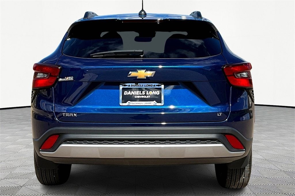 Used 2024 Chevrolet Trax LT SUV
