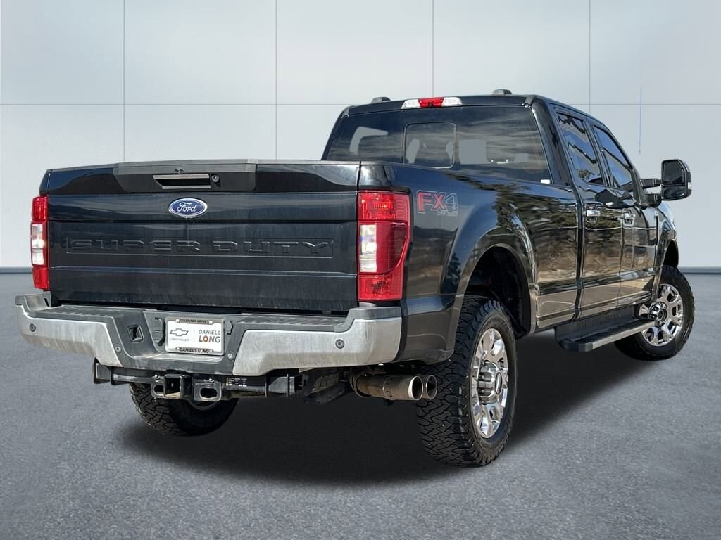 Used 2021 Ford F-350 Lariat Truck