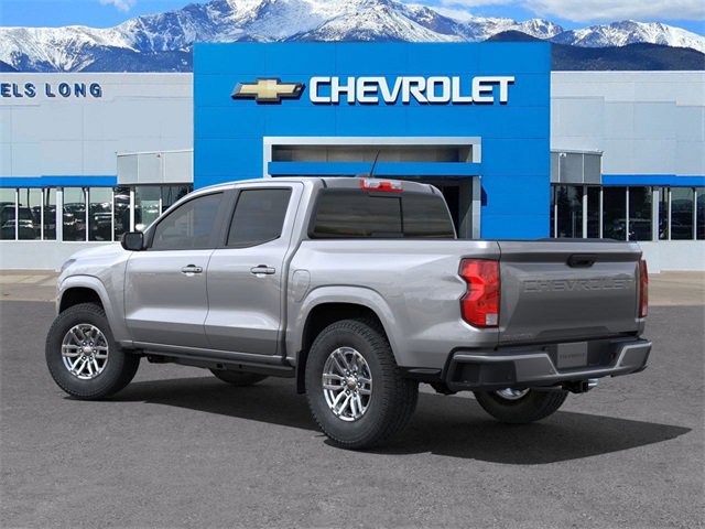 2024 Chevrolet Colorado LT photo 3