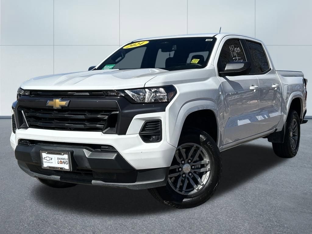 Used 2024 Chevrolet Colorado LT Truck