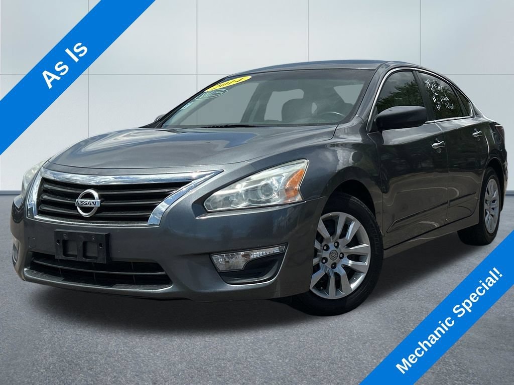 Used 2014 Nissan Altima 2.5 S Sedan