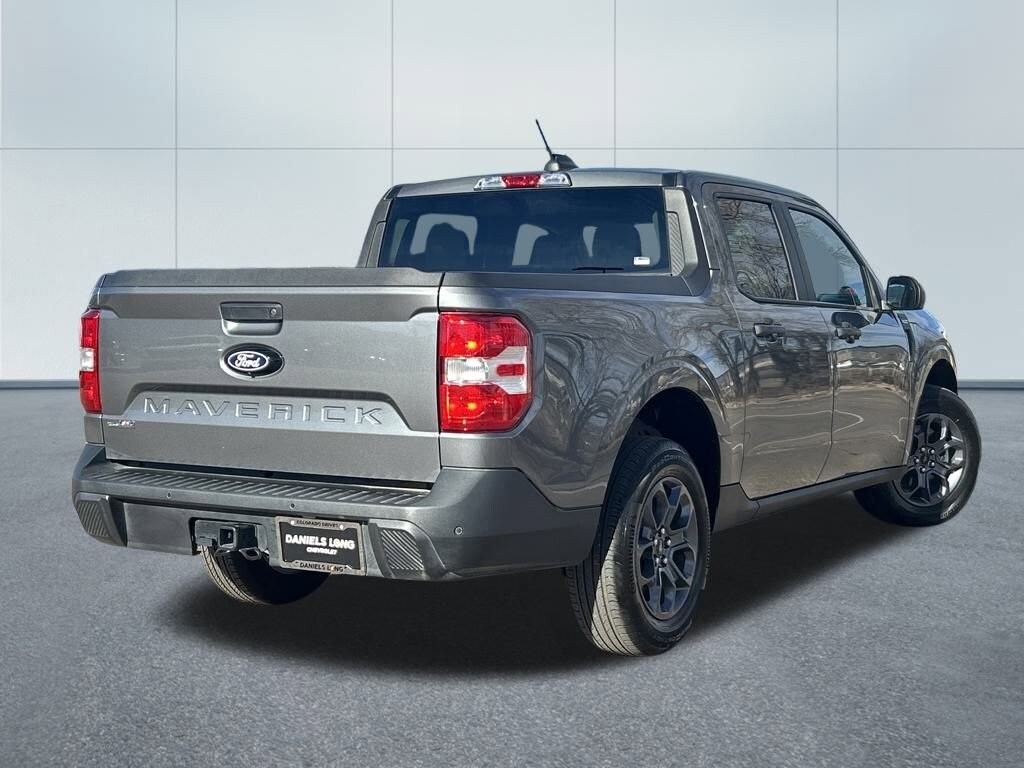 Used 2025 Ford Maverick XLT