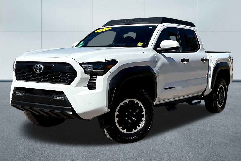 2024 Toyota Tacoma TRD Off Road's photo