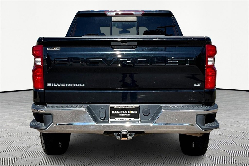 2020 Chevrolet Silverado 1500 LT photo 3