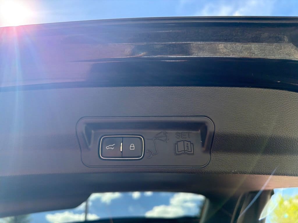 2022 Ford Explorer XLT - Photo 25