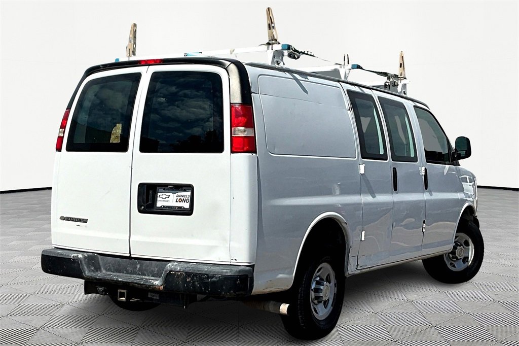 2013 Chevrolet Express Cargo 2500 Work Van photo 2