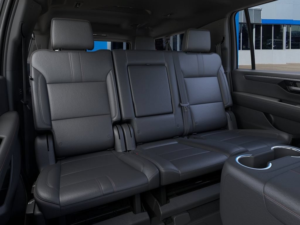 2026 Chevrolet Suburban RST - Photo 17