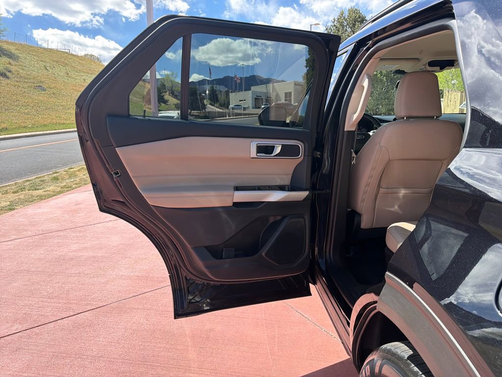 2022 Ford Explorer XLT - Photo 20