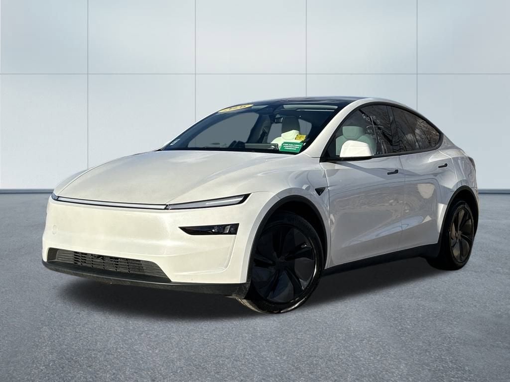 2026 Tesla Model Y Premium's photo