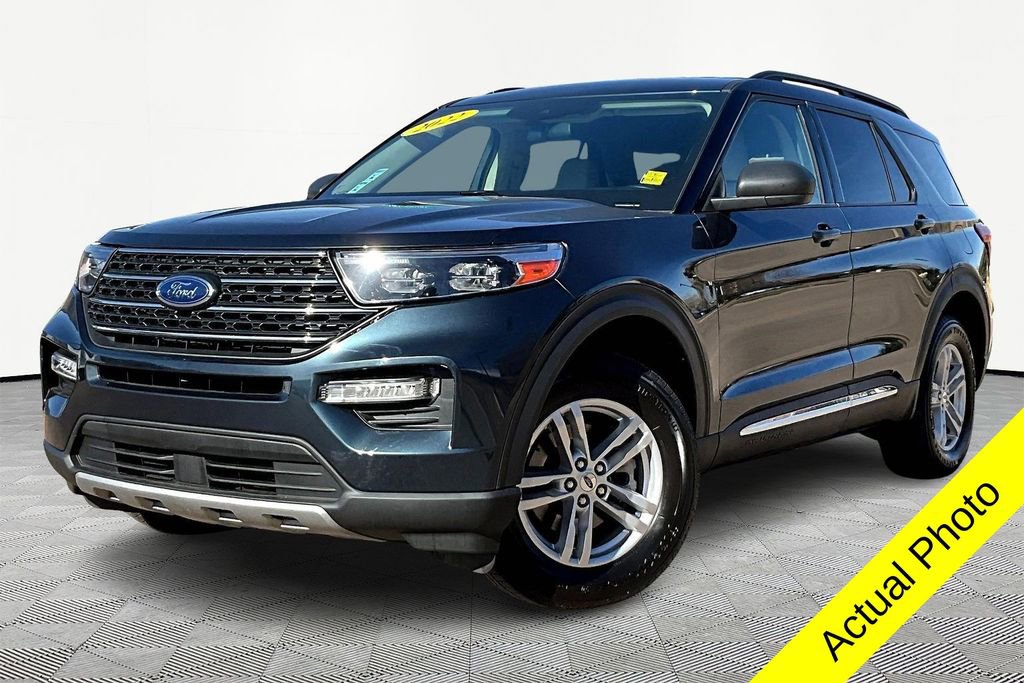2022 Ford Explorer XLT's photo