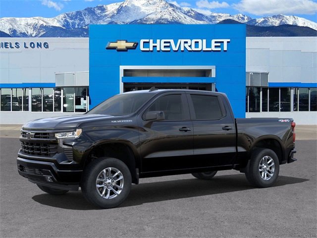 2025 Chevrolet Silverado 1500 RST photo 2