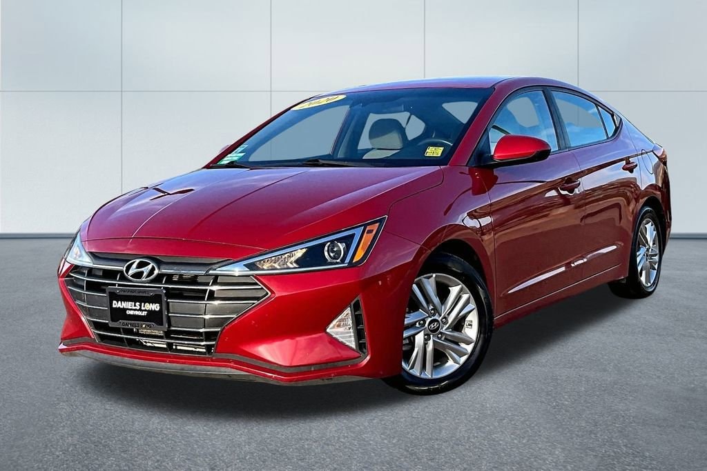 2020 Hyundai Elantra SEL's photo