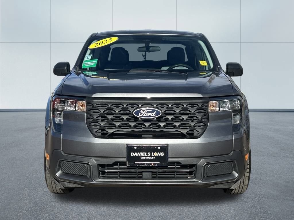 Used 2025 Ford Maverick XLT