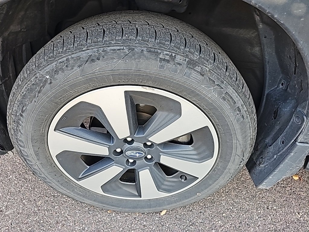 2018 Subaru Forester 2.5i Limited photo 3