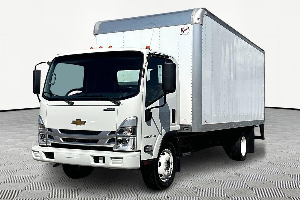 2025 Chevrolet Low Cab Forward Base's photo