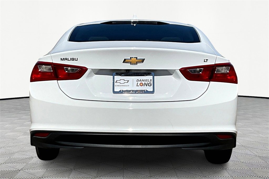2023 Chevrolet Malibu 1LT photo 4