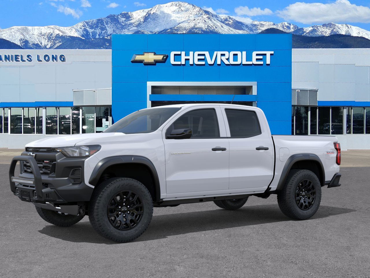 2026 Chevrolet Colorado Trail Boss photo 2