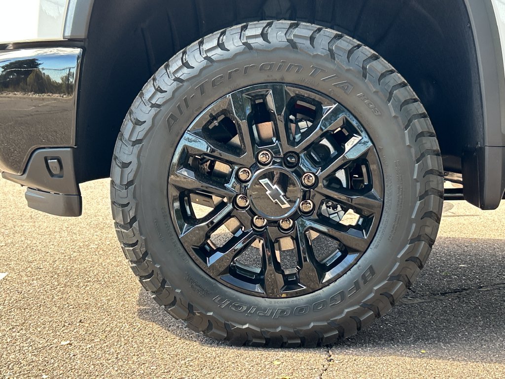 2026 Chevrolet Silverado 2500 HD LTZ - Photo 29