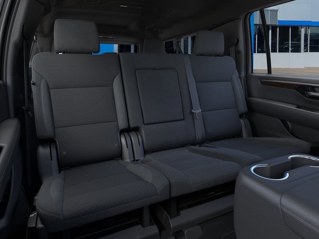 2026 Chevrolet Suburban LS - Photo 17