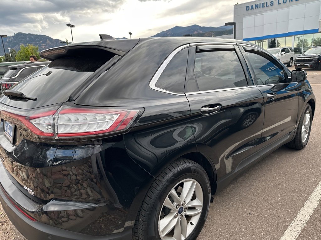 2016 Ford Edge SEL photo 3