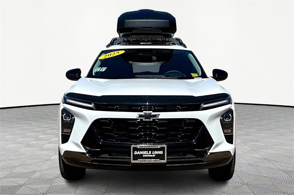 Used 2025 Chevrolet Trax Activ SUV