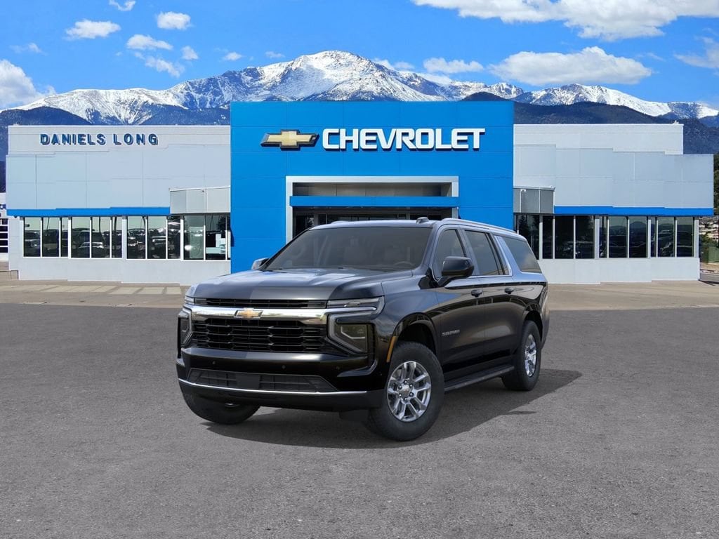 2026 Chevrolet Suburban LS - Photo 8