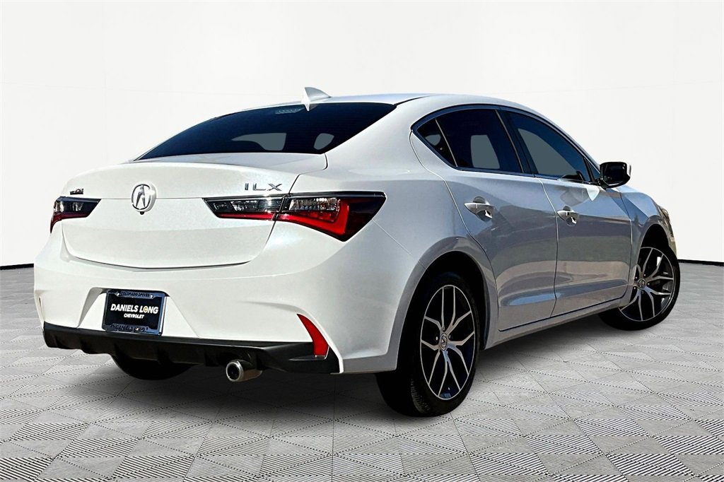 2020 Acura ILX Premium photo 2