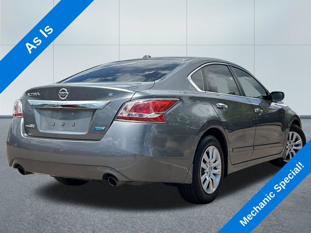 Used 2014 Nissan Altima 2.5 S Sedan