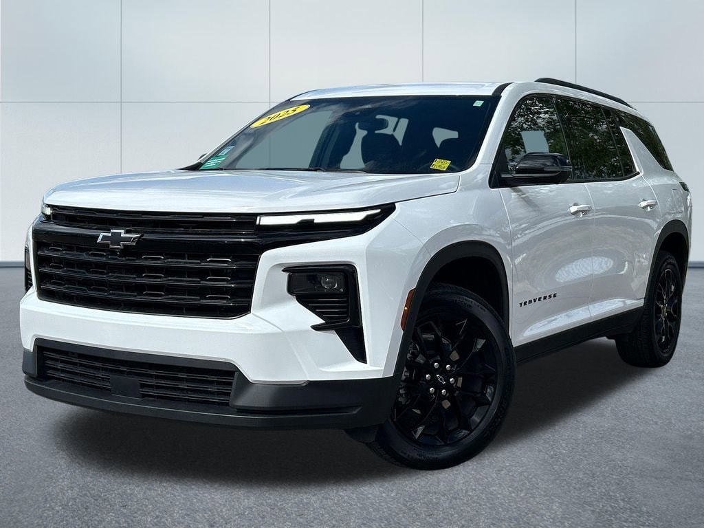 2025 Chevrolet Traverse AWD LT's photo