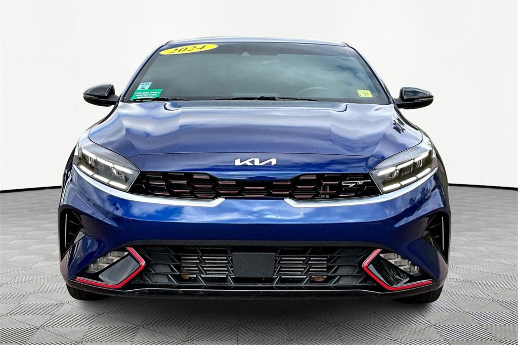 2024 Kia Forte GT photo 3