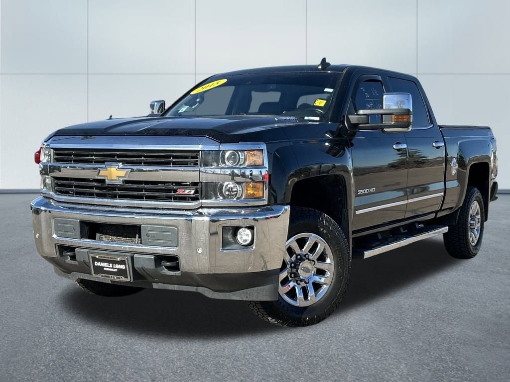 2015 Chevrolet Silverado 3500 HD Truck 