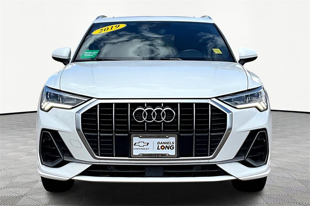 2019 Audi Q3 Premium Plus S line photo 3