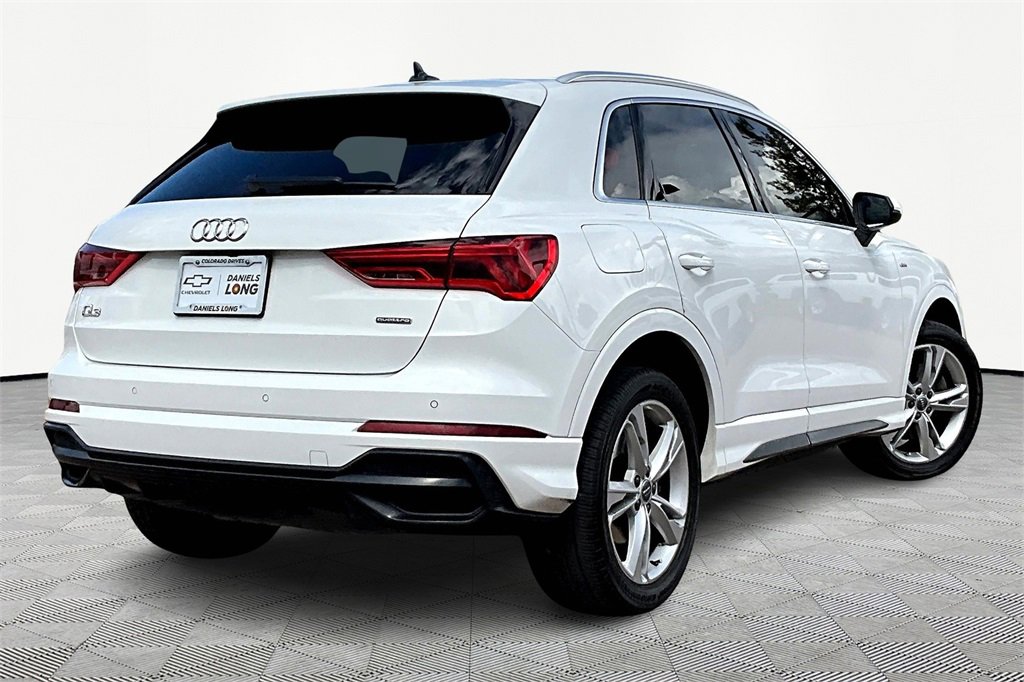 2019 Audi Q3 Premium Plus S line photo 2