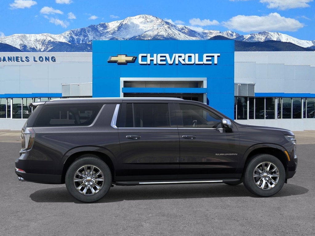 2025 Chevrolet Suburban Premier - Photo 5