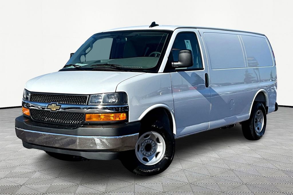 2025 Chevrolet Express Cargo Work Van's photo