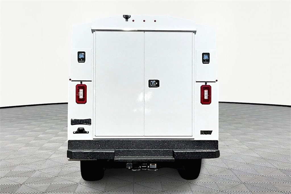 New 2025 Chevrolet Express Cutaway 3500 1WT Cutaway Van