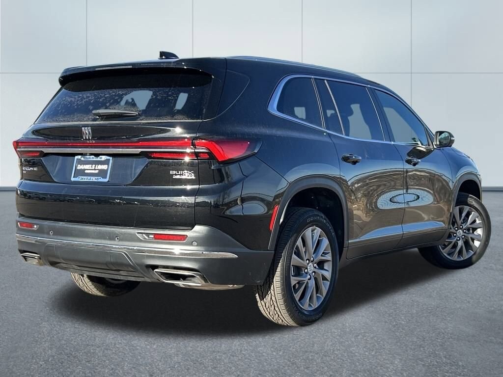 Used 2025 Buick Enclave Preferred SUV